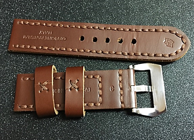 สายนาฬิกา Panerai แบบสายหนังเรียบสีน้ำตาลเข้ม 24 mm.