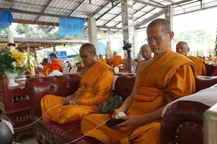 รูปหล่อ หลวงพ่อศักสิทธิ์ วัดท่าซุง (พระบูชา ขนาดตั้งบูชา หน้าตัก5นิ้ว สูง8นิ้ว) ปี2561 - หลวงพ่อเล็ก วัดท่าขนุน ร่วมปลุกเสก