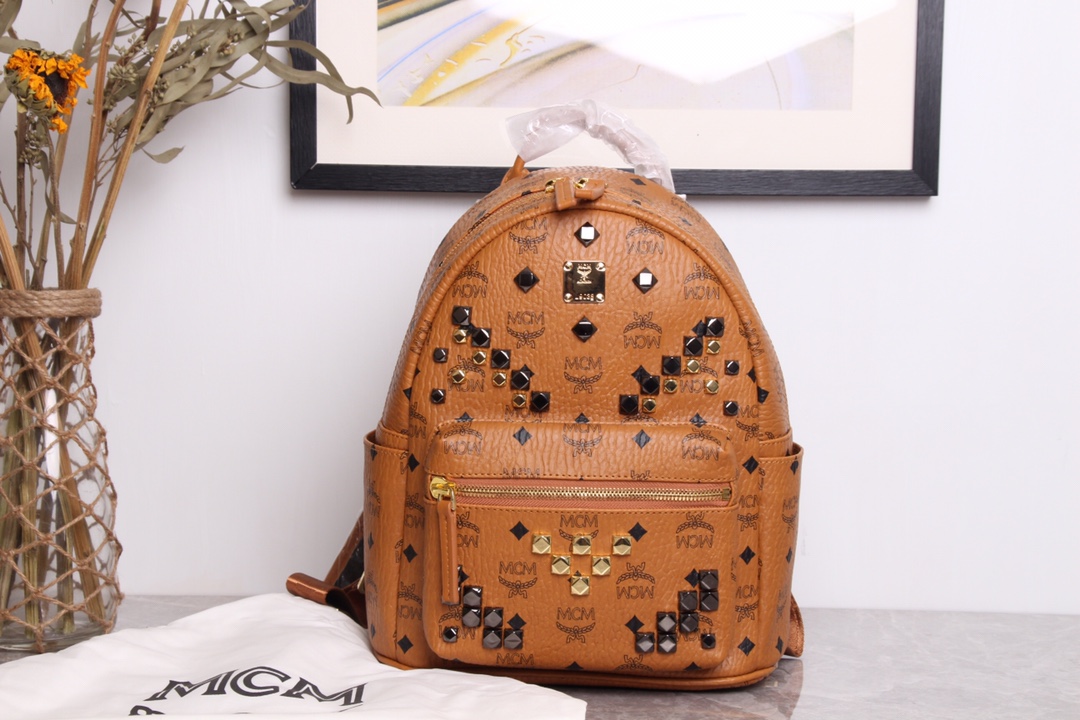 กระเป๋าเป้ mcm backpack size S M L