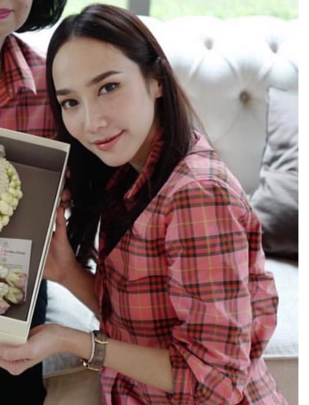 เสื้อเชิ้ตแขนยาว BB ผู้หญิงแบบอั้มพัชราภา สีชมพู size m-xxl
