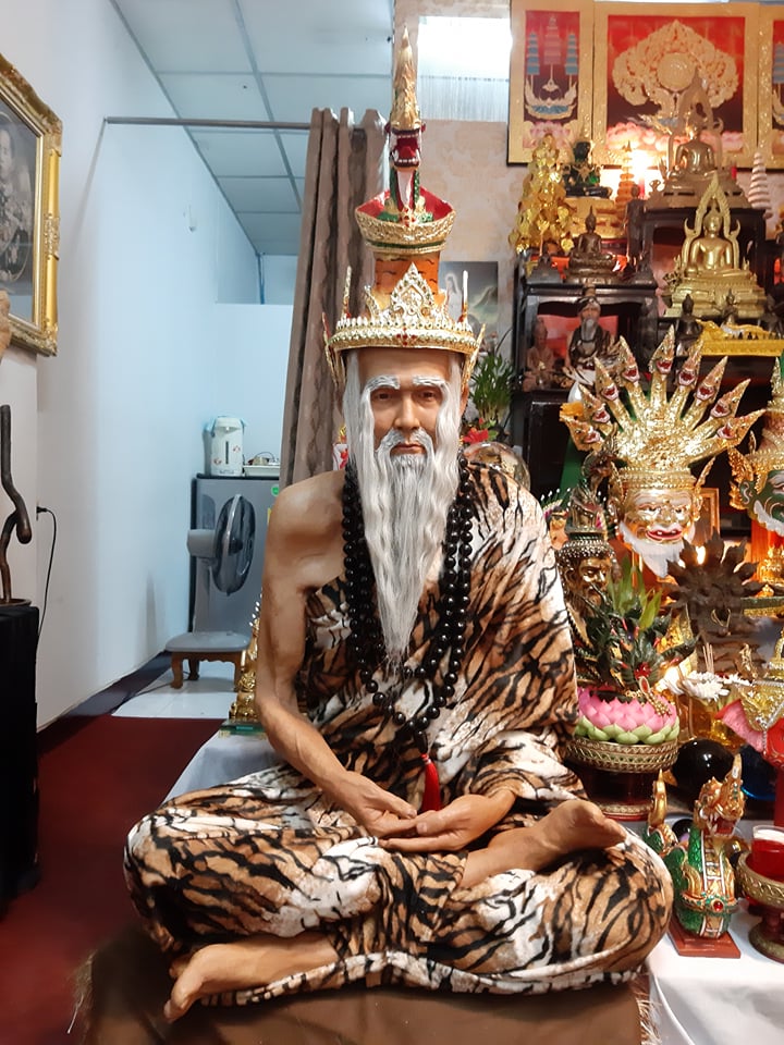 รูปหล่อ พ่อแก่ พ่อปู่ฤาษี (สัดส่วน ขนาดใหญ่ ขนาดเท่าคนจริง) เนื้อไฟเบอร์ผสม - (งานสั่งทำ PreOder 10-14วัน) (ขนาดโดยประมาณ หน้าตัก65ซม สูง120ซม)