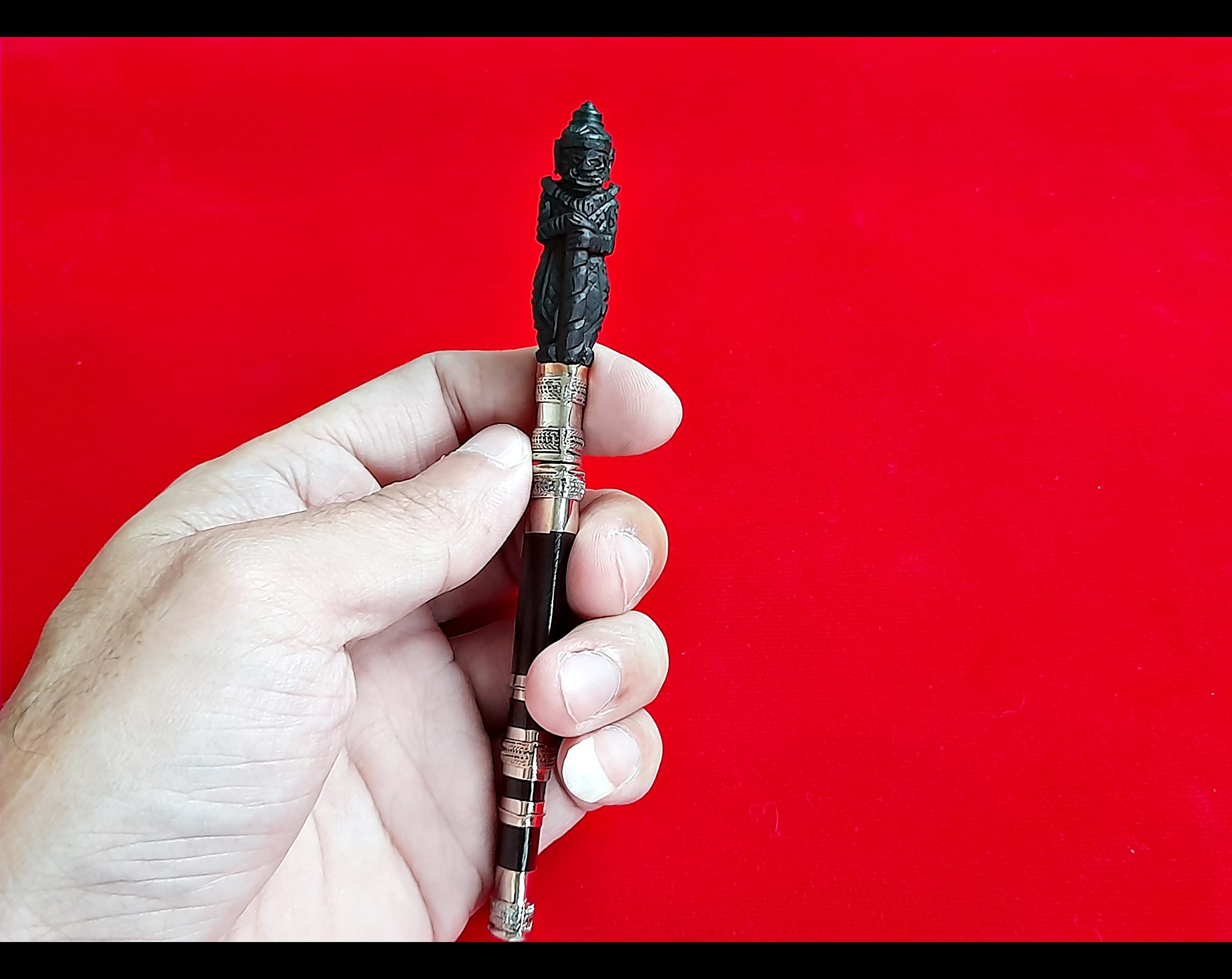 มีดหมอ (ตีจากเหล็กยอดพระธาตุ) ด้ามหัวท้าวเวสสุวรรณ เข้าพิธีปลุกเสก 3ปี