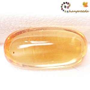 Spessartite Untreated พลอยสเปคสไทท์ รูปไข่หลังเบี้ย หนัก 2.37 กะรัต สีส้มแฟนต้า สีสวย หวาน ความสะอาดมองตาเปล่าสะอาด 90% มองเห็นไม่ชัดเจนมีฟองประปราย