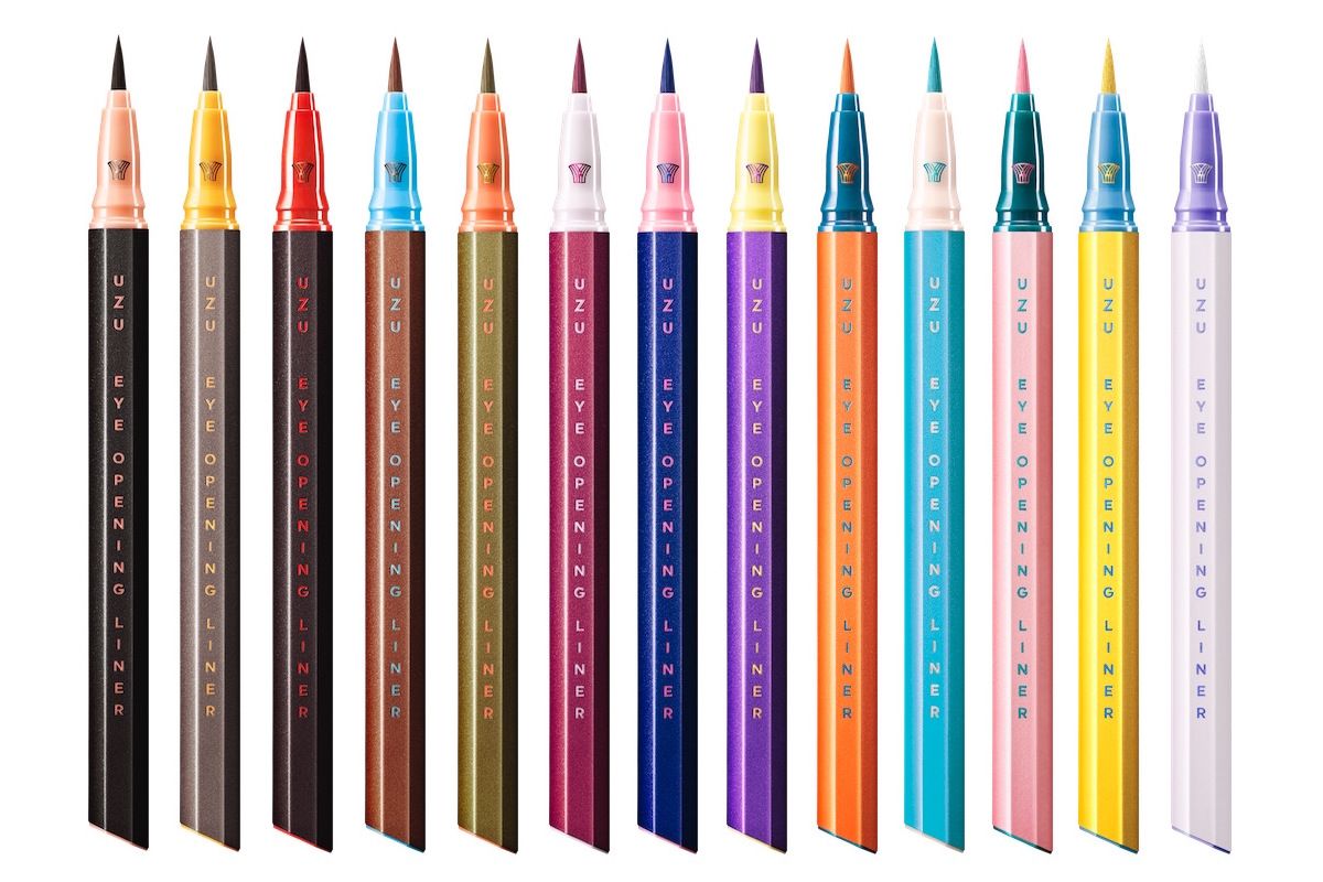 Uzu Eye Opening Liner #Black ใหม่ล่าสุดจาก Flow Fushi เทคโนโลยีใหม่แบบ WP Film เป็นเนื้อฟิล์มที่เกาะแน่น กันน้ำ แต่ล้างออกได้ด้วยน้ำอุ่น และขนแปรงพิถีพิถันที่นุ่มสุดๆ จาก Yamato Takumi