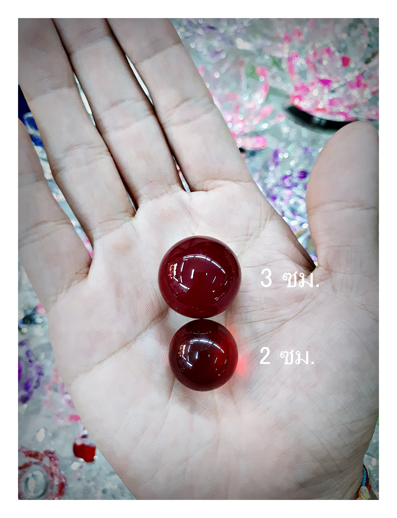 ลูกแก้ว ดวงแก้ว สีสรรค์ คละสี ขนาดต่างๆ 1นิ้ว / 1นิ้วครึ่ง / 2นิ้ว / 3นิ้ว / 4นิ้ว / 5นิ้ว / 6นิ้ว / 8นิ้ว สีเขียว สีชมพู่ สีฟ้า สีน้ำเงิน สีแดง สีดำ สีใส สีเหลือง สีส้ม สีม่วง