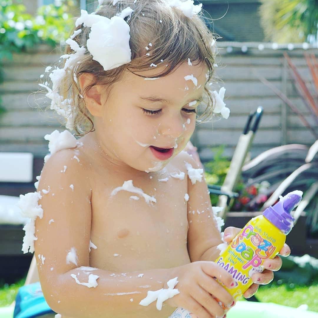 สบู่โฟมปั้นได้สำหรับเด็ก Kids Stuff Crazy Foaming Soap