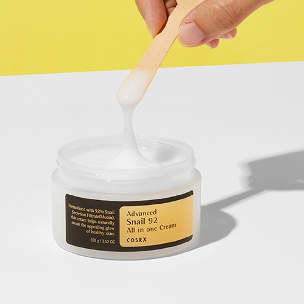 (ครีม 100mL) Cosrx Advance Snail 92 All in one Cream คอสอาร์เอ็กซ์ ครีมบำรุงผิวหน้าออลอินวัน อุดมไปด้วยสารสกัดจากเมือกหอยทากเข้มข้นถึง 92% เนื้อสัมผัสแบบเจล ซึมไว เกลี่ยง่าย ไม่เหนอะหนะผิว ไม่ทิ้งความมันบนใบหน้า ทั้งบำรุงล้ำลึกและให้ความชุ่มชื้น