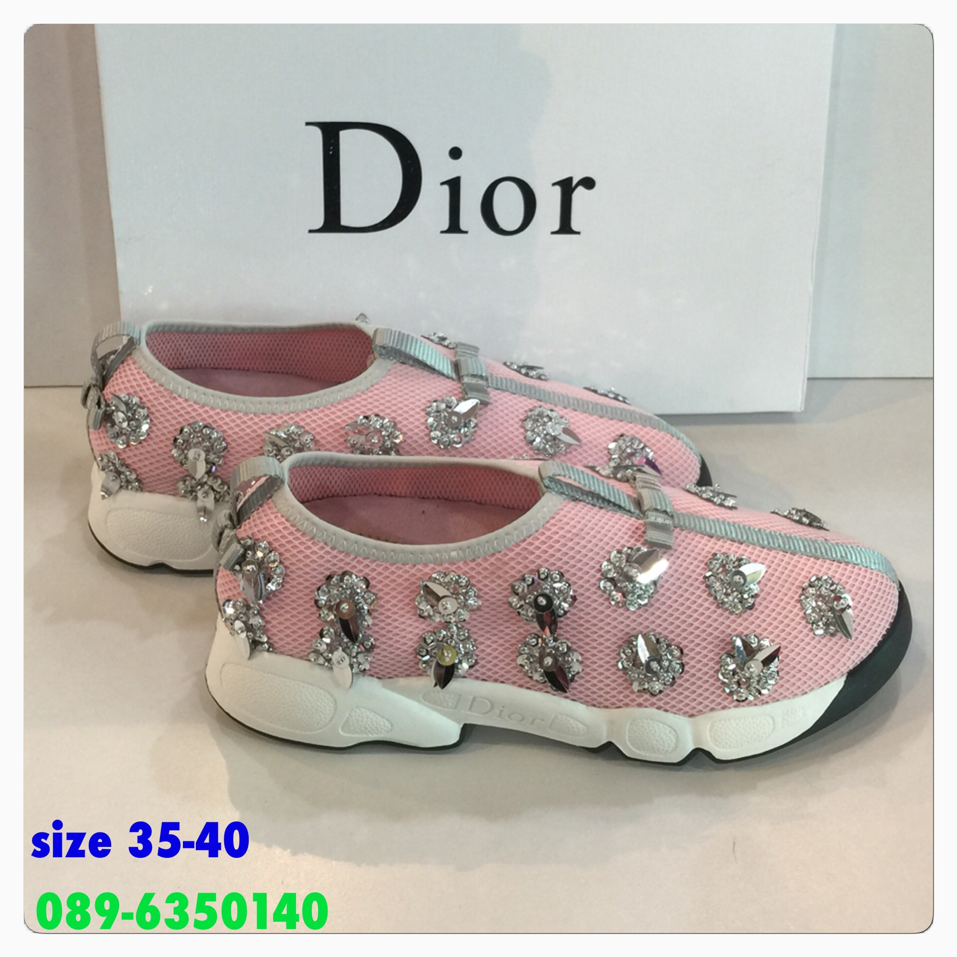 รองเท้าผ้าใบลำลอง DIOR SNEAKERS