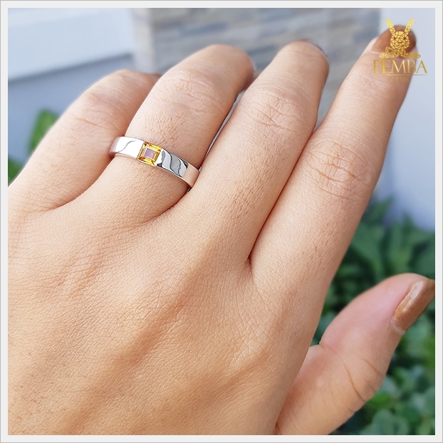 แหวนบุษราคัมแท้ ทรงสี่เหลี่ยม มีสไตล์ ใส่เพิ่มความอย่างมั่นใจ แหวนพลอยแท้