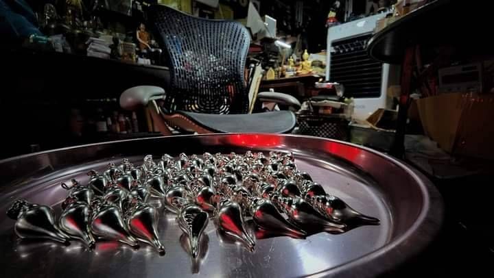 พระสังข์ (ขนาดเล็ก พกพา สามารถใส่ยอดน้ำได้จริง) เนื้อโลหะสัมฤทธิ์ #จารยันต์ #ตอกโค็ด ปี2565 #รับประกันแท้