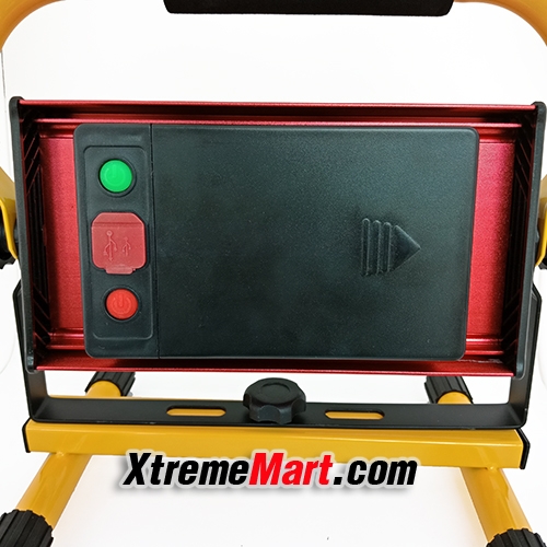 ไฟฉายสปอร์ตไลท์ 30W COB LED Floodlight Outdoor 2700 LM รุ่น WJ001-2 โคมและแกนหมุนได้ พร้อม Power Bank ในตัว