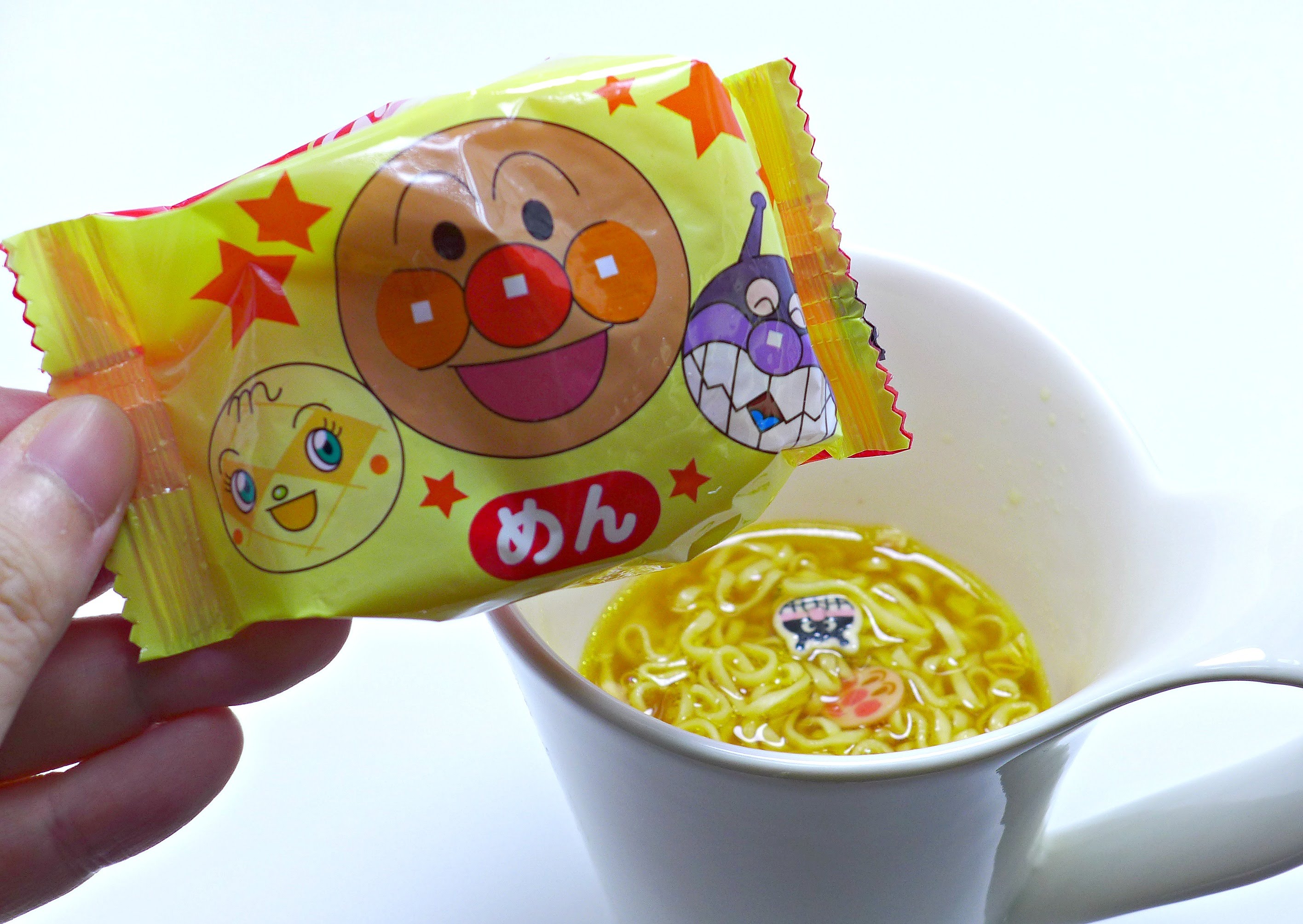 บะหมี่กึ่งสำเร็จรูปอันปังแมนสำหรับเด็ก Nissin 4-Pack Anpanman Instant Noodles (Shouyu Ramen)