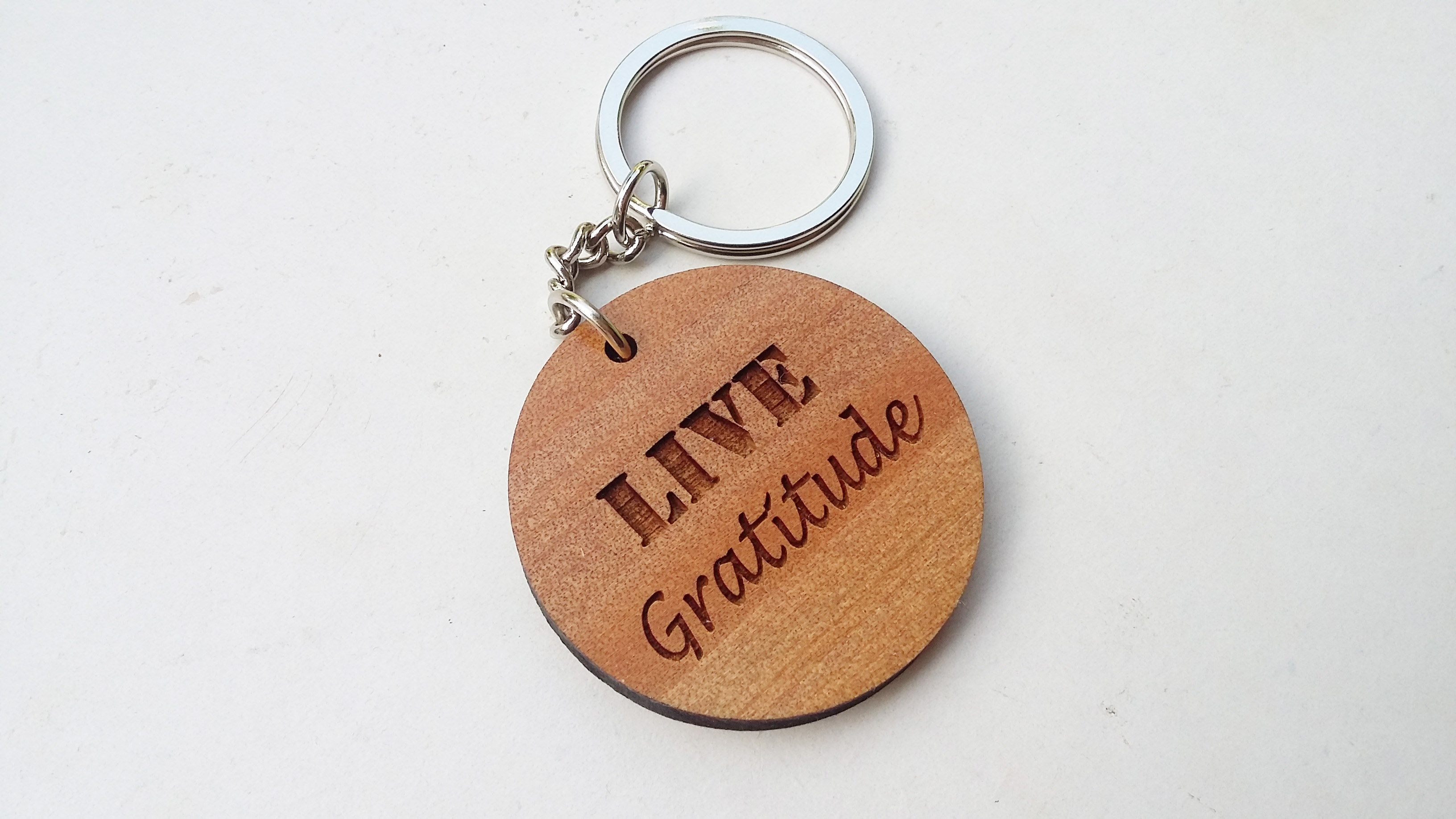 พวงกุญแจไม้ พวงกุญแจไม้ใส่ข้อความ