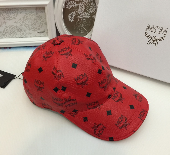 หมวก mcm cap hiend หลายแบบ สอบถามได้ค่ะสต็อคเปลี่ยนตลอด