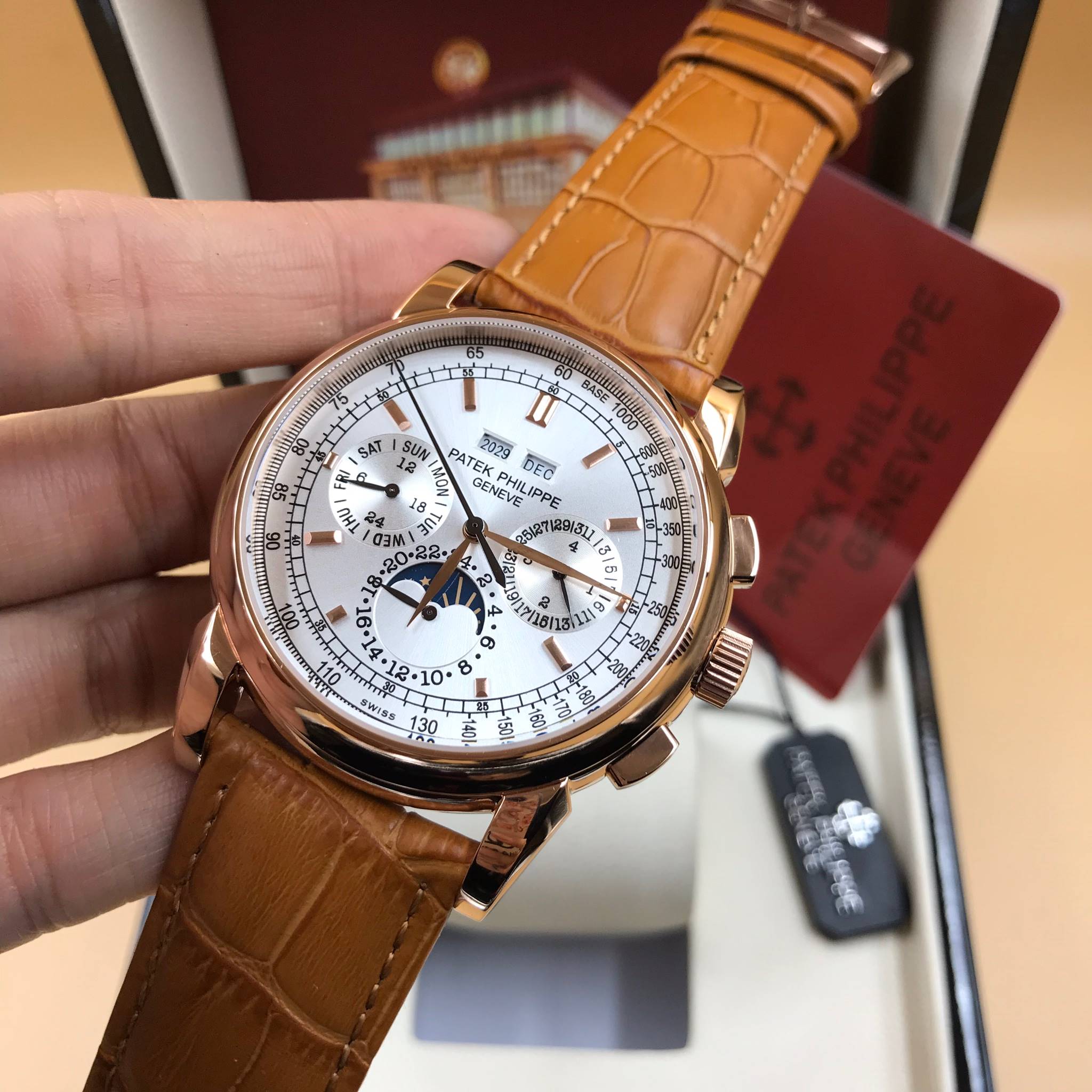 นาฬิกา Patek Philippe Perpetual Calendar หน้าปัดสีเทาเงิน งาน Mirror Swiss