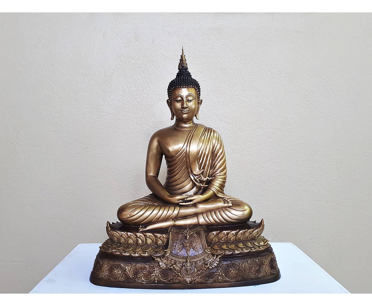 รูปหล่อ พระปัจเจกพระพุทธเจ้า (พระเกศ2แฉก ตามแบบวัดท่าซุง) ฐานด้านหลังยันต์มหาเศรษฐีเงินล้าน เนื้อทองเหลือง ปี2562 (องค์ใหญ่ขนาดบูชา ขนาด หน้าตัก9นิ้ว ฐาน12นิ้ว ลึก7นิ้ว สูง16นิ้ว) - หลวงพ่อเล็ก วัดท่าขนุน