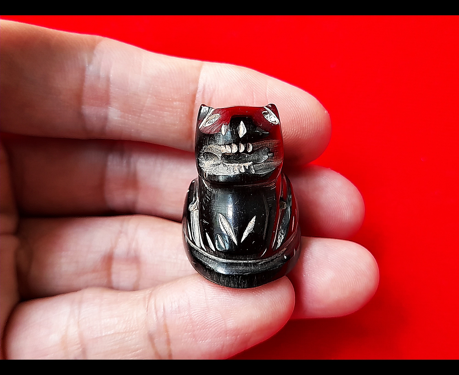 เสือ เขาควาย ตัวใหญ่(แกะสลักจากเขาควายแท้ บรรจุอุดกริ่งในตัวเสือ) - หลวงพ่อกวย วัดโฆสิตาราม(วัดบ้านแค) จ.ชัยนาท ปี2561 - #สร้างและปลุกเสกจากวัดโฆสิตาราม #รับประกันแท้