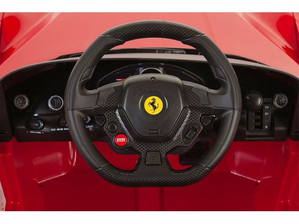 รถแบตเตอรี่พร้อมรีโมทบังคับวิทยุ Ferrari F12 Berlinetta Remote-Controlled 12V Battery-Powered Ride-On (Red)
