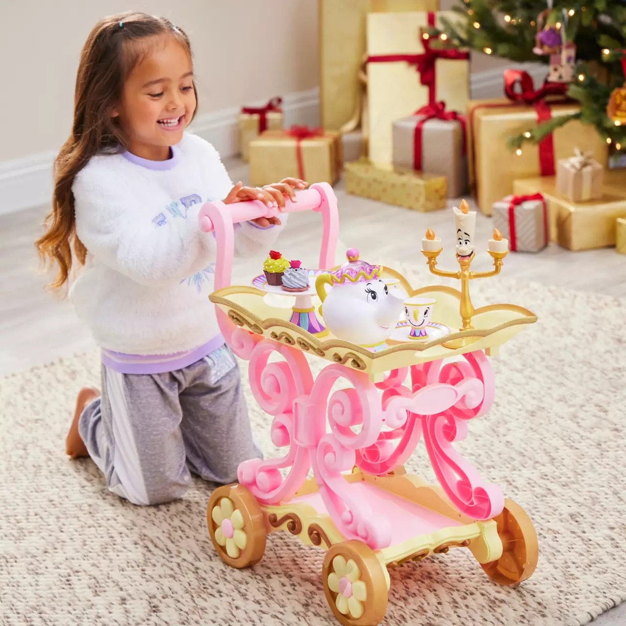 รถเข็นปาร์ตี้น้ำชาเจ้าหญิง Disney Beauty and the Beast "Be Our Guest" Singing Tea Cart Play Set