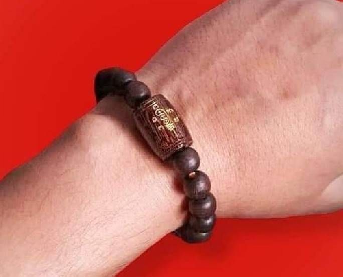 ประคำ สร้อยกำไรข้อมือ + ลูกสะกดตะกรุด(ยันต์นะกินไม่รุ้สิ้น วิชาหลวงปู่หมุน วัดบ้านจาน) เนื้อไม้พญางิ้วดำ #รับประกันแท้ - หลวงปู่อุดมทรัพย์(พระอาจารย์จ่อย) ศิษย์เอกหลวงปู่หมุน ปลุกเสก )