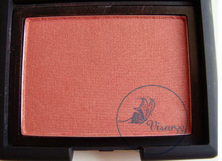 (ตัวเต็มมีกล่อง ผลิต 07/12) Nars Blush Cheek Color # Taos 4.8 g บลัชออนเนื้อฝุ่น สีแดงอมส้มประกายทอง ปัดแล้วเปล่งปลั่งดูสุขภาพดี