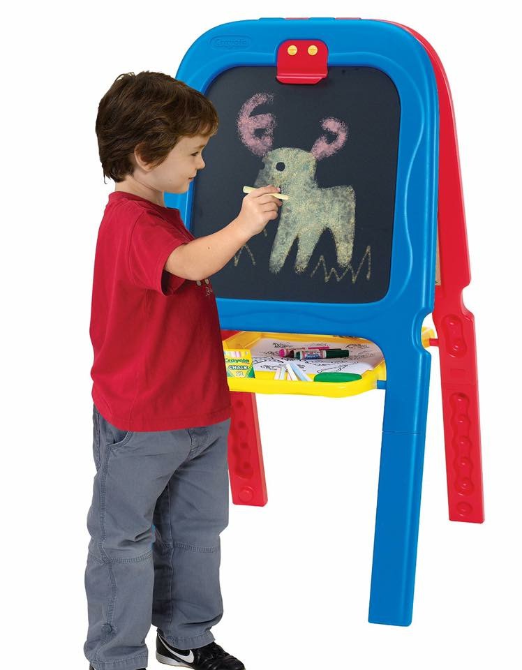 กระดานศิลปะพร้อมอุปกรณ์และตัวอักษรแม่เหล็ก Crayola 3-In-1 Double Easel with Magnetic Letters