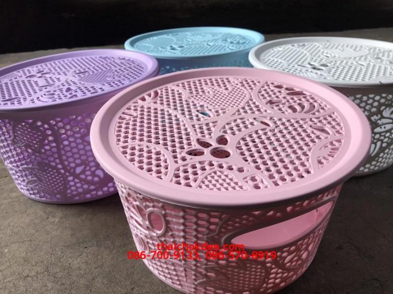 P11025 ตะกร้ากลม มีฝาปิด ลายฉลุ (22*22*12 ซม.) ขายดี ราคาส่งต่อ 12 ใบ: 200 บาท