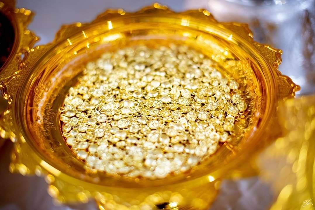 น้ำมันโสฬส (ในขวดแช่บรรจุ ลูกอมเทียนชัย) #รับประกันแท้ - หลวงพ่อเล็ก วัดท่าขนุน (ปลุกเสก ปี2563 ณ วัดห้วยน้ำขาว)