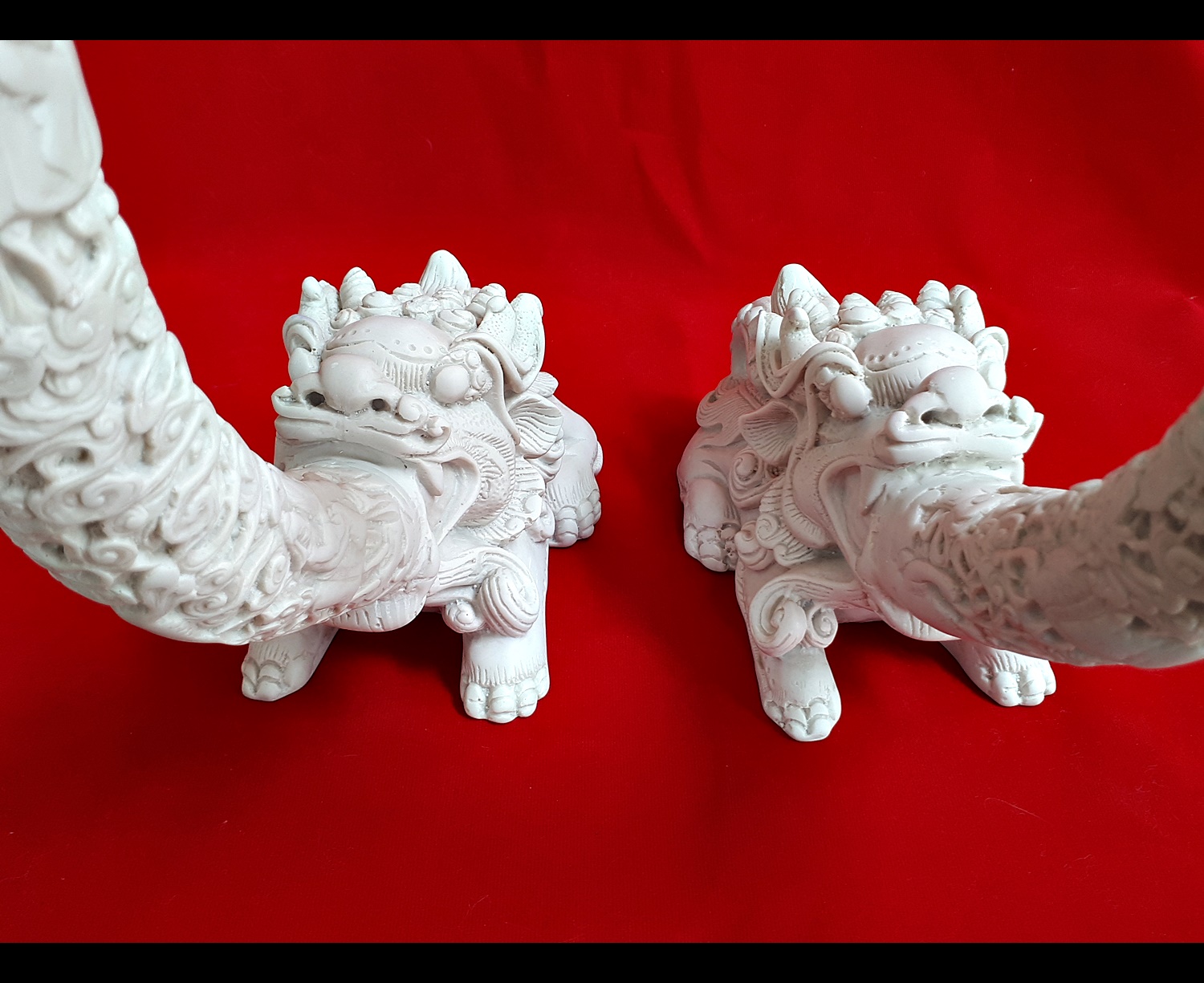 งาช้าง สิงห์โตจีน จำลอง เนื้อเรซิ่น สีขาว แกะสลัก (ขายปลีก ขายส่ง)