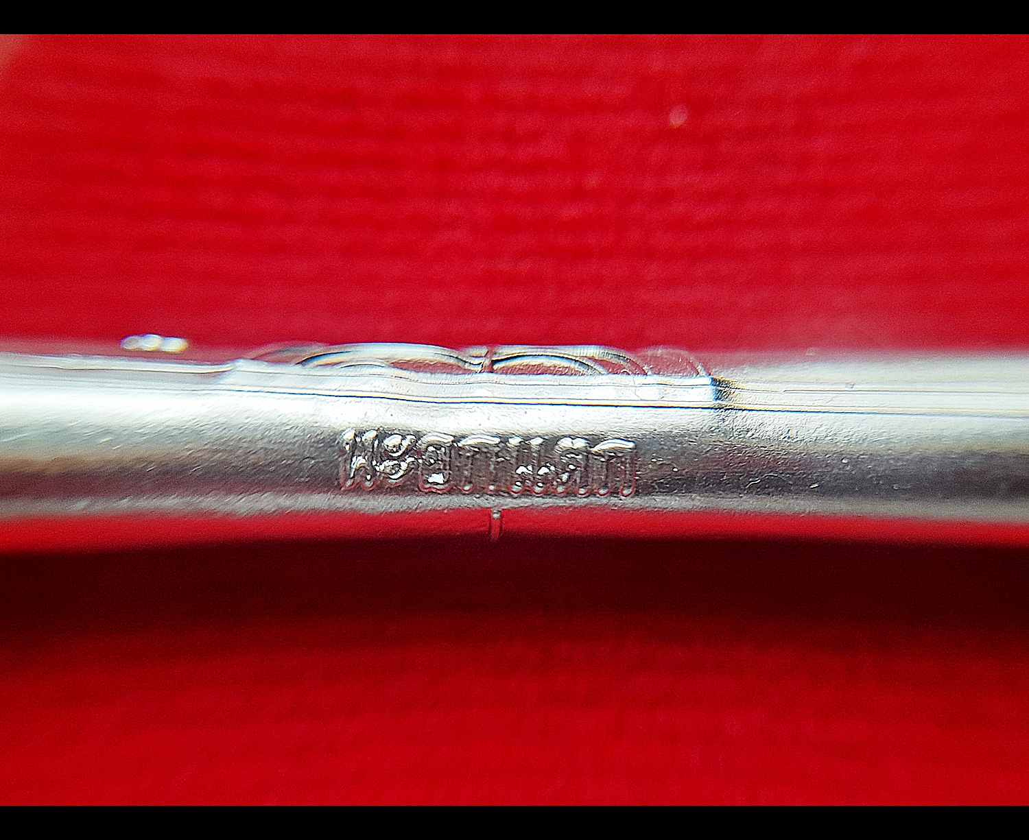 ตะกรุดเทพรัญจวน เนื้อเงินแท้ ((วิชาเสน่ห์เมตตา สายหลวงปู่ทิม วัดระหารไร่ เสน่ห์แม้แต่เทพยังทนไม่ได้) ปี2563 #รับประกันแท้