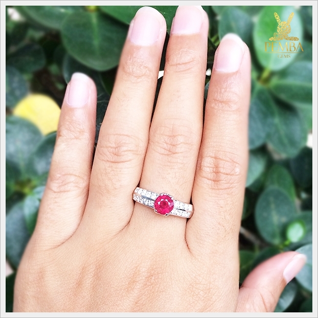 แหวนทับทิมแท้ สีแดงเข้ม เงินแท้925 ชุบทองคำขาว เสริมอำนาจความร่ำรวย