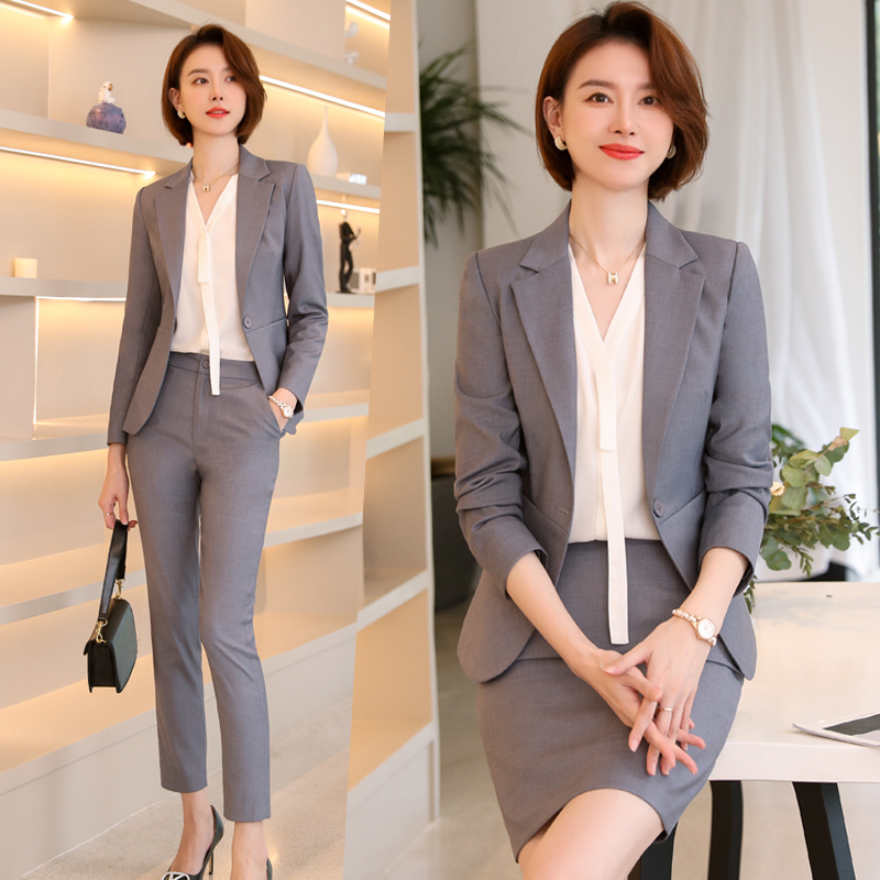 ชุดพนักงานคลินิกความงาม ชุดสูทสีน้ำเงิน ชุดพนักงานออฟฟิศ ชุดพนักงานต้อนรับ ชุดพนักงานต้อนรับโรงแรมแคชเชียร์ TO6410005 เทา ดำ S -4XL