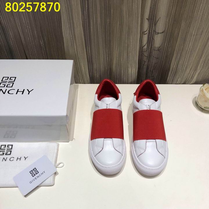 given men แบบอีกเยอะกดดูด้านในค่ะ size 38-44 ,45-46 มีบางแบบ