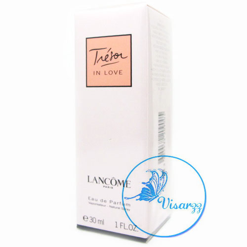 Lancome Tresor in Love EDP 30 mL น้ำหอมกลิ่นดอกไม้หอมละมุนนี้เปรียบประดุจม่านแห่งความสดชื่น ชวนให้นึกถึงยามที่สามารถแสดงความรักได้อย่างอิสระ