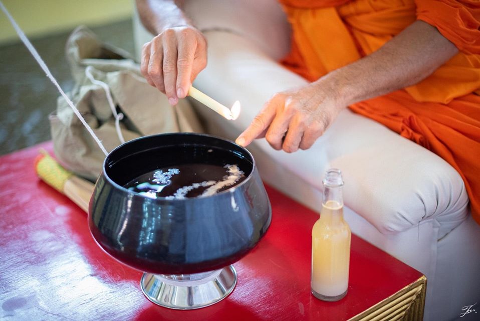 เทียน ปฐมกัปป์คำ (ยาว10.5นิ้ว) (จุดภาวนา ยกหนุนเสริมกลับพลิกชะตาพลิกฟื้น สะเดาะห์เคราะห์) (เสาร์๕ ปี2564) #รับประกันแท้