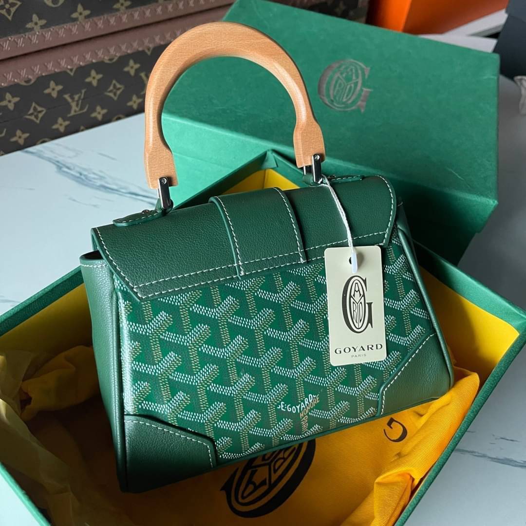 กระเป๋า goya mini saigon bag 20 cm มีหลายสีสอบถามได้ค่ะ