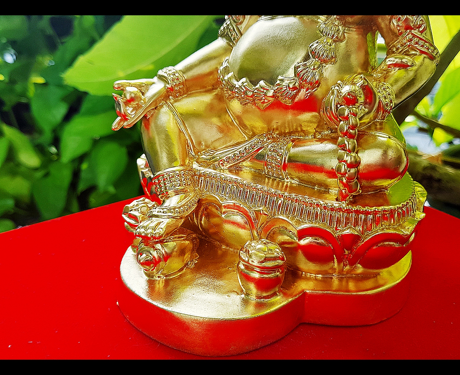 รูปหล่อ ท้าวเวสสุวรรณ ปาง ไฉ่ซิงเอี๊ย(ธนบดี) นั่งรับทรัพย์ เนื้อทองเหลือง ปิดทองแท้(ปิดทองก่อนปลุกเสก) ปี2564 - (เทพเจ้าแห่งโชคลาภ ความมั่งคั่ง) (ขนาดตั้งบูชา หน้าตัก4นิ้ว ฐาน4นิ้วครึ่ง สูง6นิ้ว) #พิธีนี้ไฉ่ซิงเอี๊ยท่านมาสงเคราะห์ปลุกเสกเอง