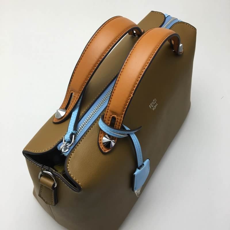 กระเป๋า fd by the way boston bag 13 นิ้ว สีน้ำตาล