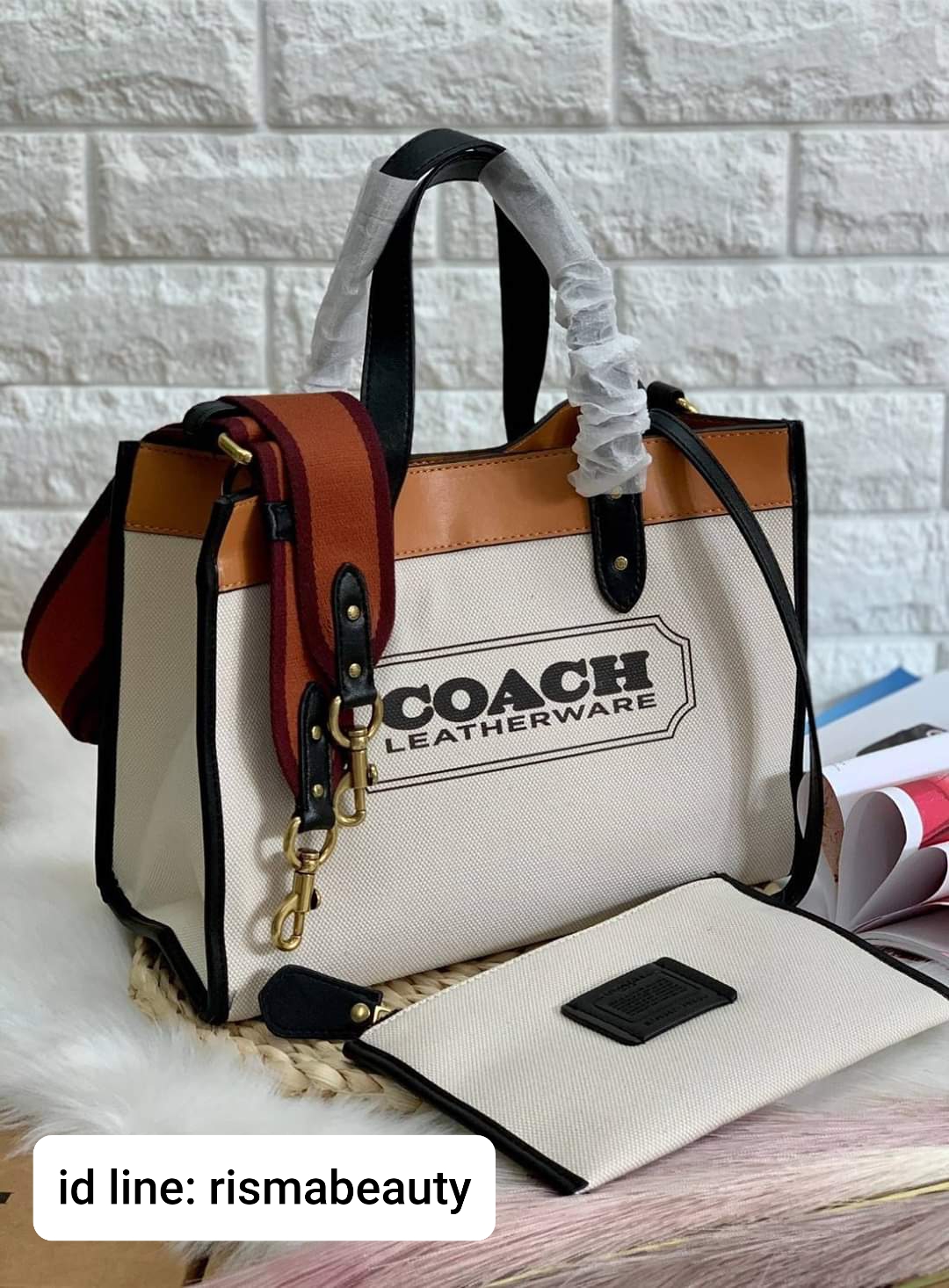COACH TOTE CANVAS BAG (แอดไลน์ก่อนสั่งซื้อ)