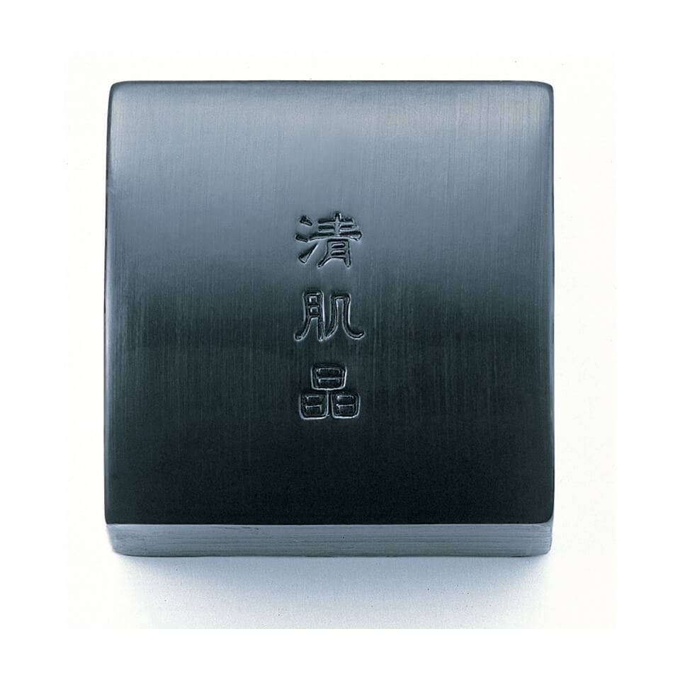 (สบู่ดำโคเซ่ สูตรใหม่) Kose Sekkisei Essence Soap Refill 120g สบู่ดำ โคเซ่ ฟองครีมสบู่ชะล้างความมันส่วนเกิน สิ่งสกปรก แม้กระทั่งสิ่งที่เป็นเหตุของการเกิดผิวหมองคล้ำ ให้ผิวแลดูกระจ่างใส