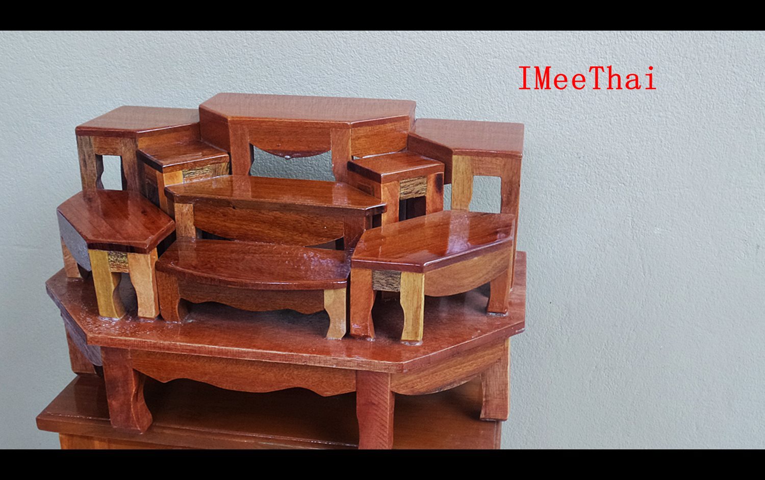 โต๊ะหมู่บูชา โต๊ะวาง พระเครื่องวัตถุมงคล ขนาดเล็ก ( ขนาด กว้างxยาวxสูง 20x34x20 ซม. )