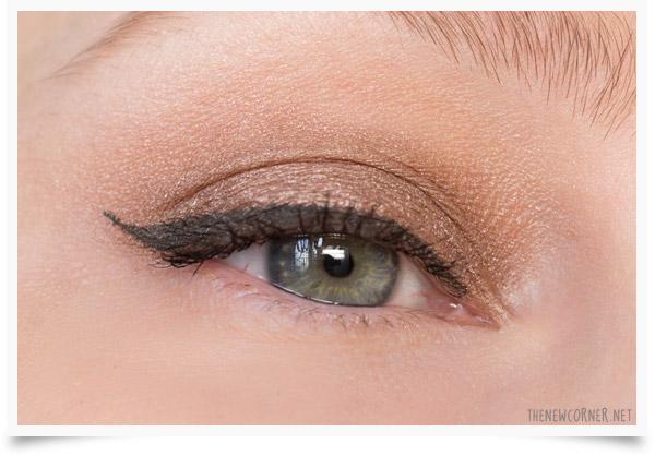 (Tester) Clinique Chubby Stick Shadow Tint for Eyes 02 Lots o Latte อายชาโดว์สีสวยในรูปแบบแท่งที่พกง่าย ติดทนค่ะ