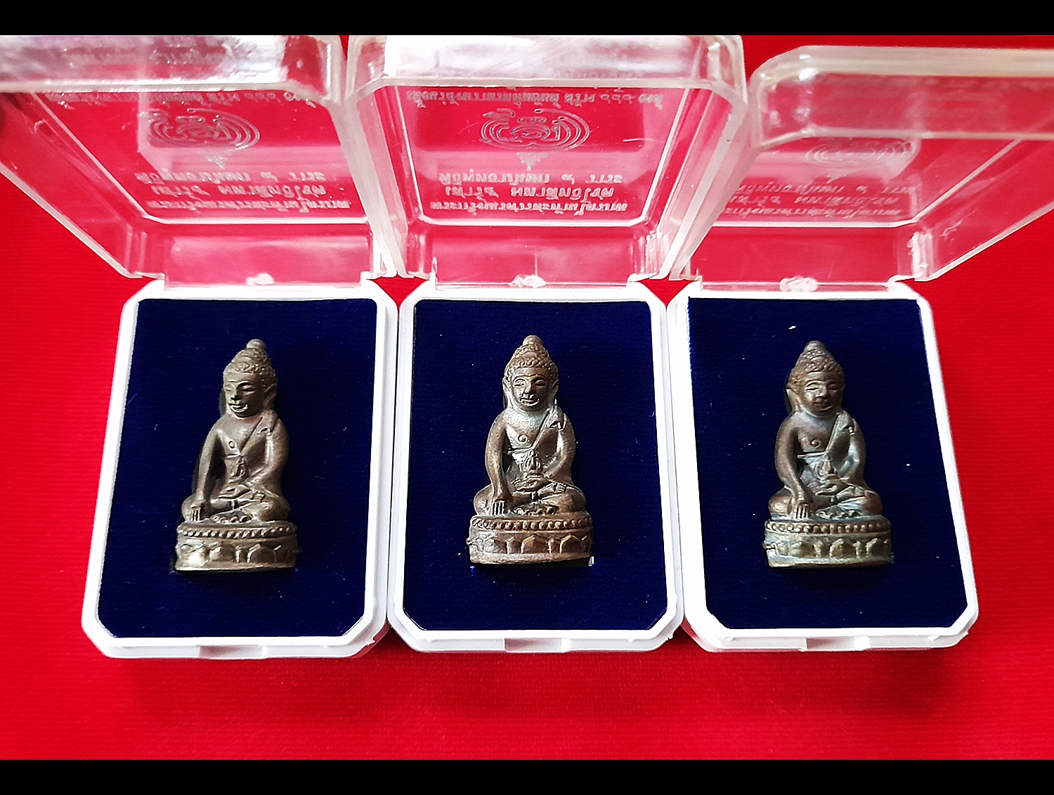 พระกริ่งสะท้านไตรภพ(นเรศวรสะท้านไตรภพ) (ปลุกเสก9พิธี) (#พิธีสะท้านไตรภพ #เสาร์๕ วัดท่าขนุน ปี2563) เนื้อแร่สังขวานรหมื่นยันต์ #รับประกันแท้ - หลวงพ่อเล็ก วัดท่าขนุน