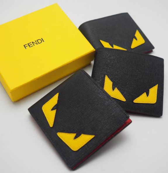 กระเป๋าสตางค์ fd bug bifold wallet ข้างในสีแดง