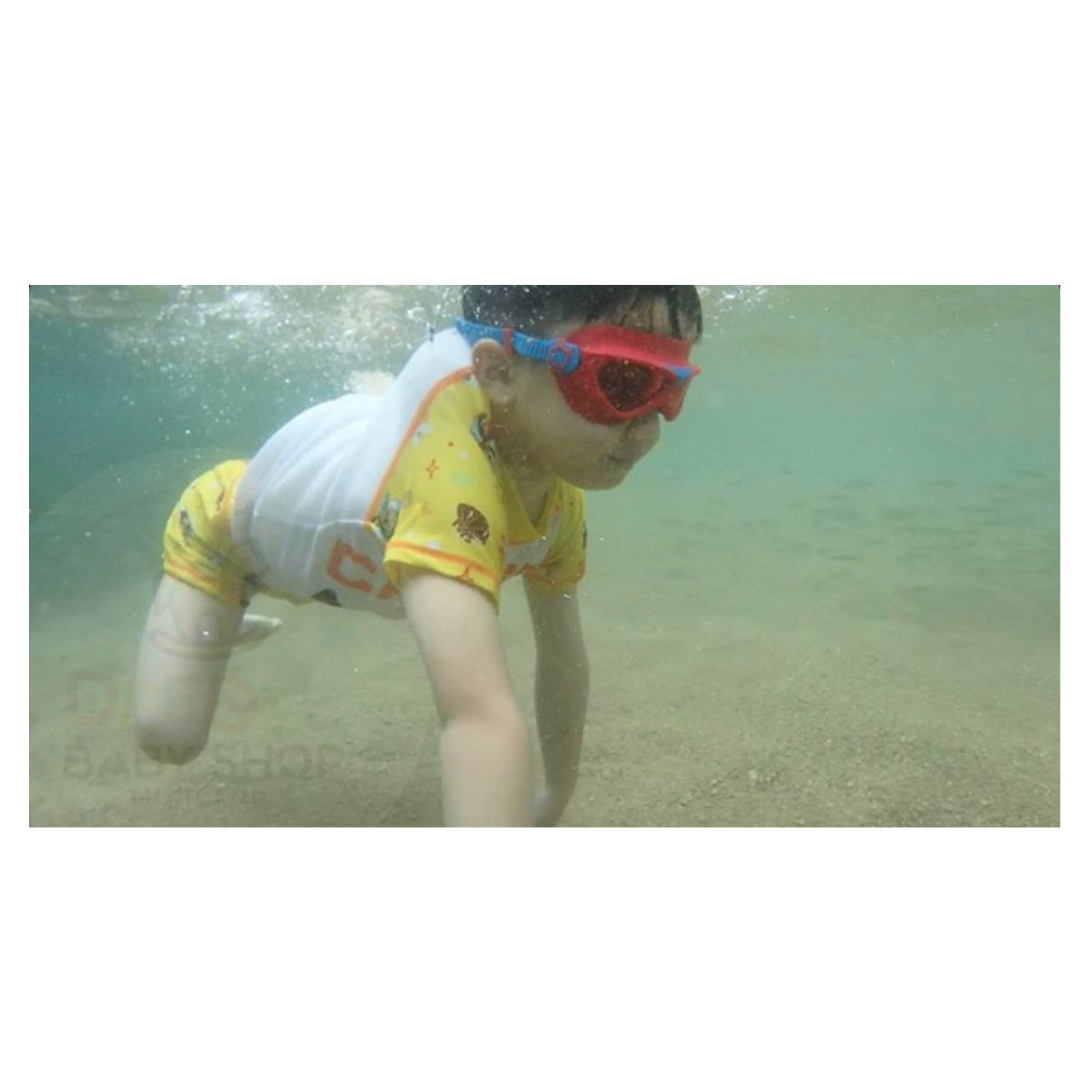 แว่นตาว่ายน้ำสำหรับเด็ก Disney Mickey Mouse Swim Goggles for Kids (2020)