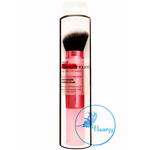 Real Techniques Your Finish/Perfected Retractable Kabuki Brush แปรงคาบูกิแบบพกพา ใช้งานได้หลากหลายทั้งปัดแป้งให้ผิวเรียบเนียน หรือลงไฮไลท์
