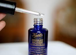 (30mL) Kiehls Midnight Recovery Concentrate 30mL เซรั่มเข้มข้นช่วยบำรุงและเสริมความแข็งแรงให้ผิวในเวลากลางคืน พลังจากธรรมชาติช่วยผิวดูสดใสขึ้นในตอนเช้า