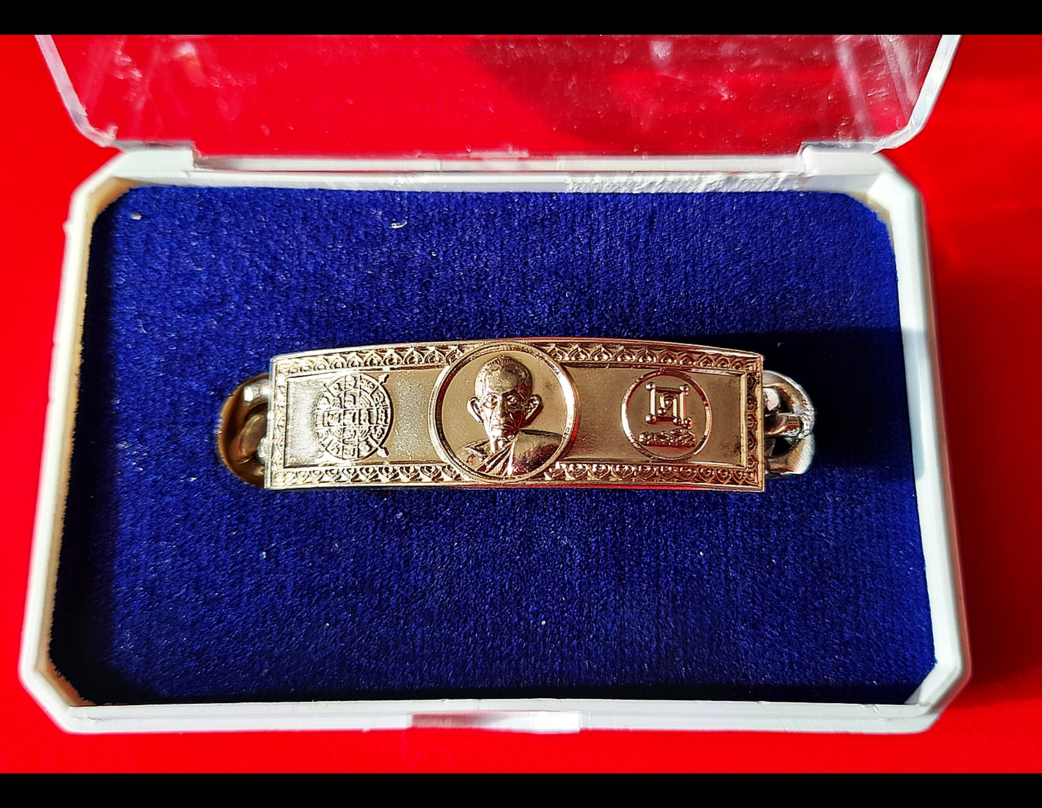 เลสสร้อยข้อมือ ยันต์หนุนเสริมดวง หลวงพ่อกวย วัดโฆสิตาราม(วัดบ้านแค) จ.ชัยนาท เนื้ออับปาก้า (เส้นเล็ก น้ำหนัก2บาท) ปี2564 - #สร้างและปลุกเสกจากวัดโฆสิตาราม #รับประกันแท้