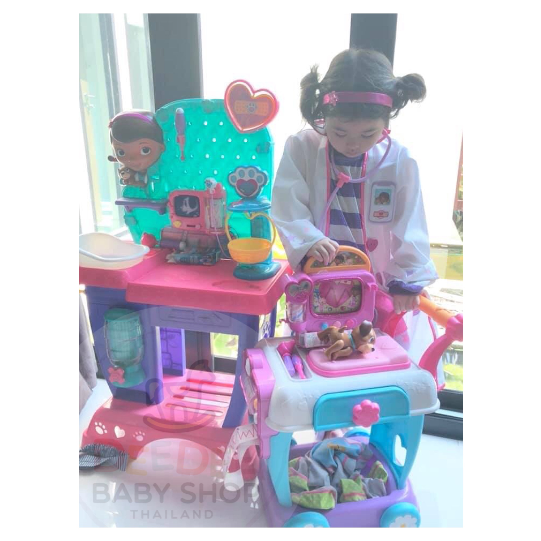 ชุดจำลองคลินิคคุณหมอสุดน่ารัก Just Play Disney Junior Doc McStuffins Pet Vet Checkup Center