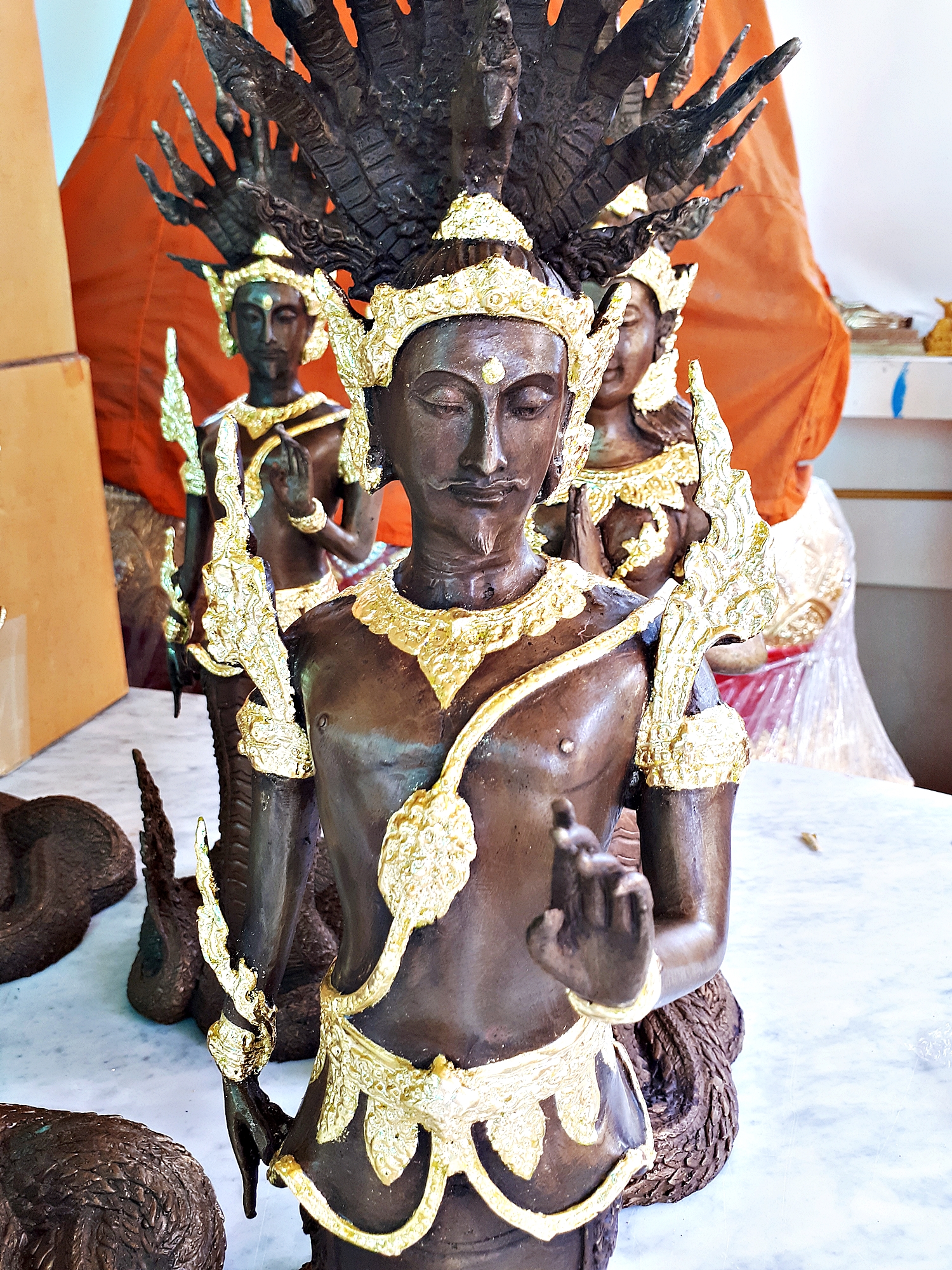 รูปหล่อ พญานาคราช (ท่านปู่นาคา-ศรีสุทโธ ท่านยานาคี-ศรีปทุมวัน) พญานาคปรก 9ตน 9เศียร โลหะทองเหลืองรมดำปิดทอง (ขนาดบูชา องค์ขนาดใหญ่ สูง 25นิ้ว) (ขายปลีก ขายส่ง)